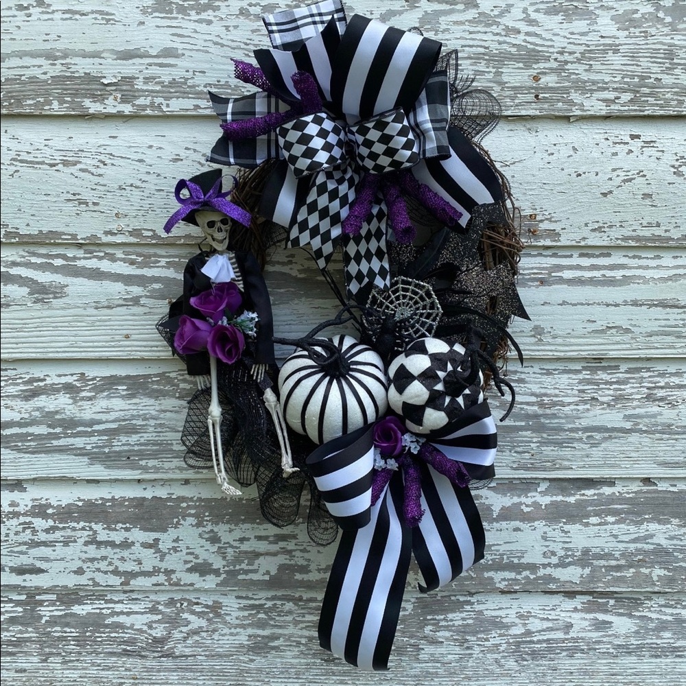 Mr.Bones wreath